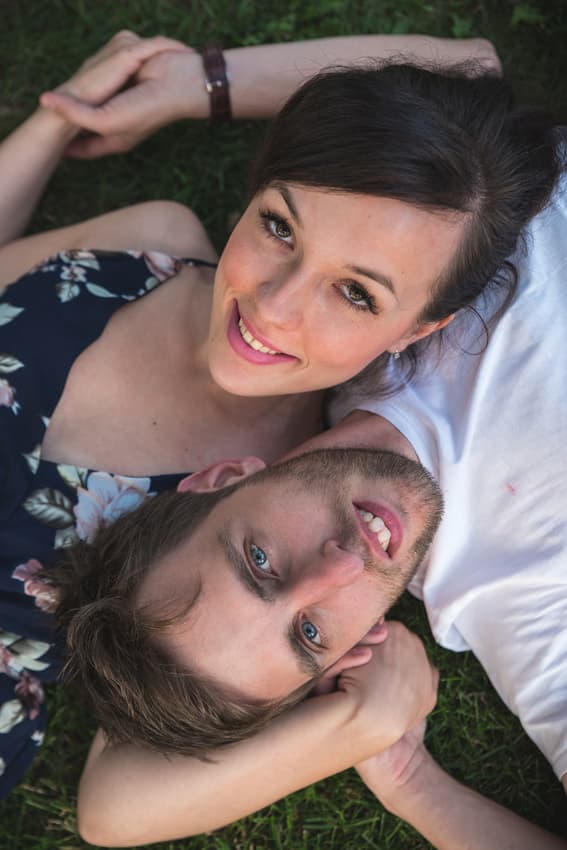 Páry a skupinky — fotografie 11